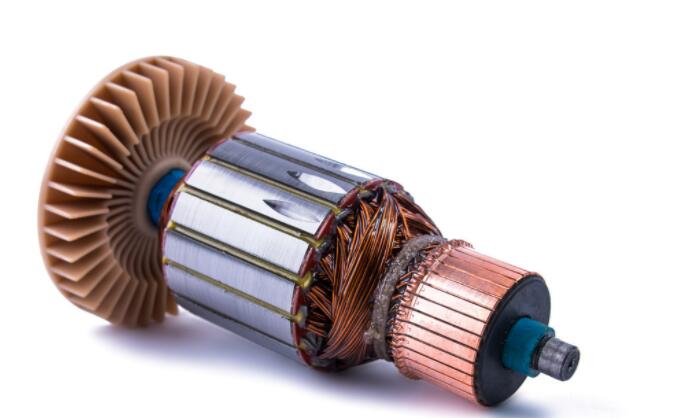 比德文m7电机4kw，性能参数和使用说明